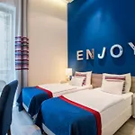 Estilo By Mellow Mood 4*