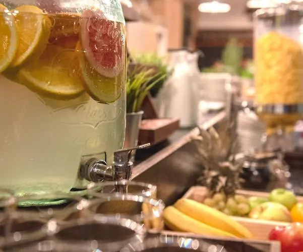 Estilo By Mellow Mood Hotel