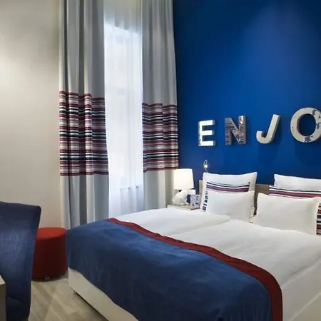 Estilo Fashion 4* Budapest