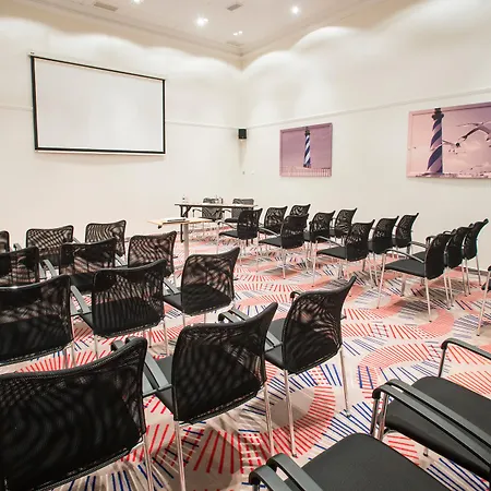 Estilo Fashion Hotel