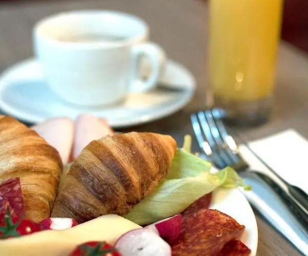 Estilo By Mellow Mood 4*