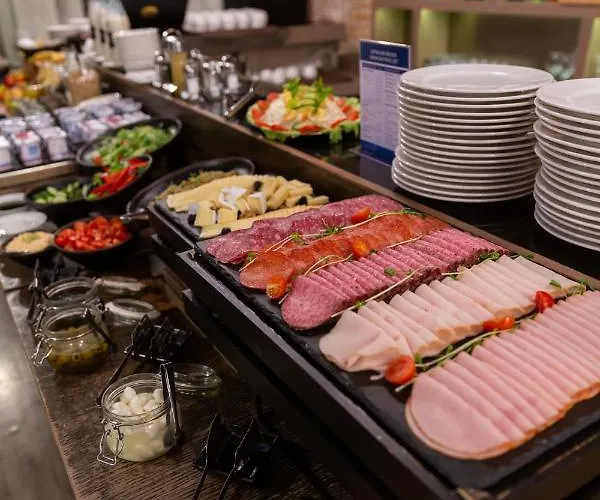 Estilo By Mellow Mood 4*