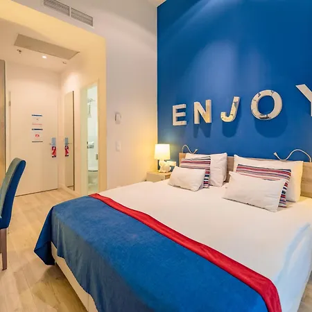 Estilo Fashion Budapest