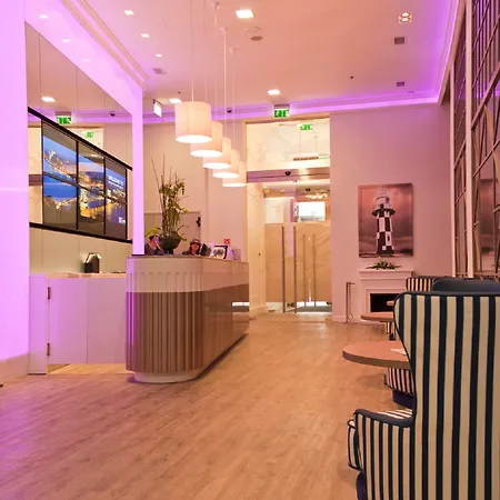 Estilo Fashion 4* Budapest