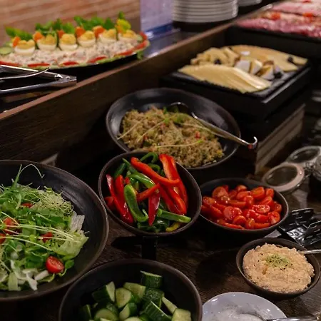 Hotel Estilo Fashion 4*