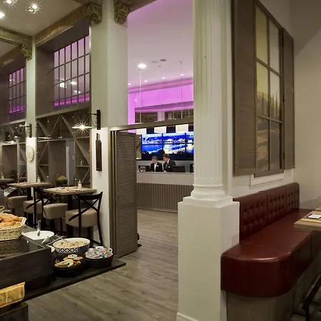 Estilo Fashion Budapest